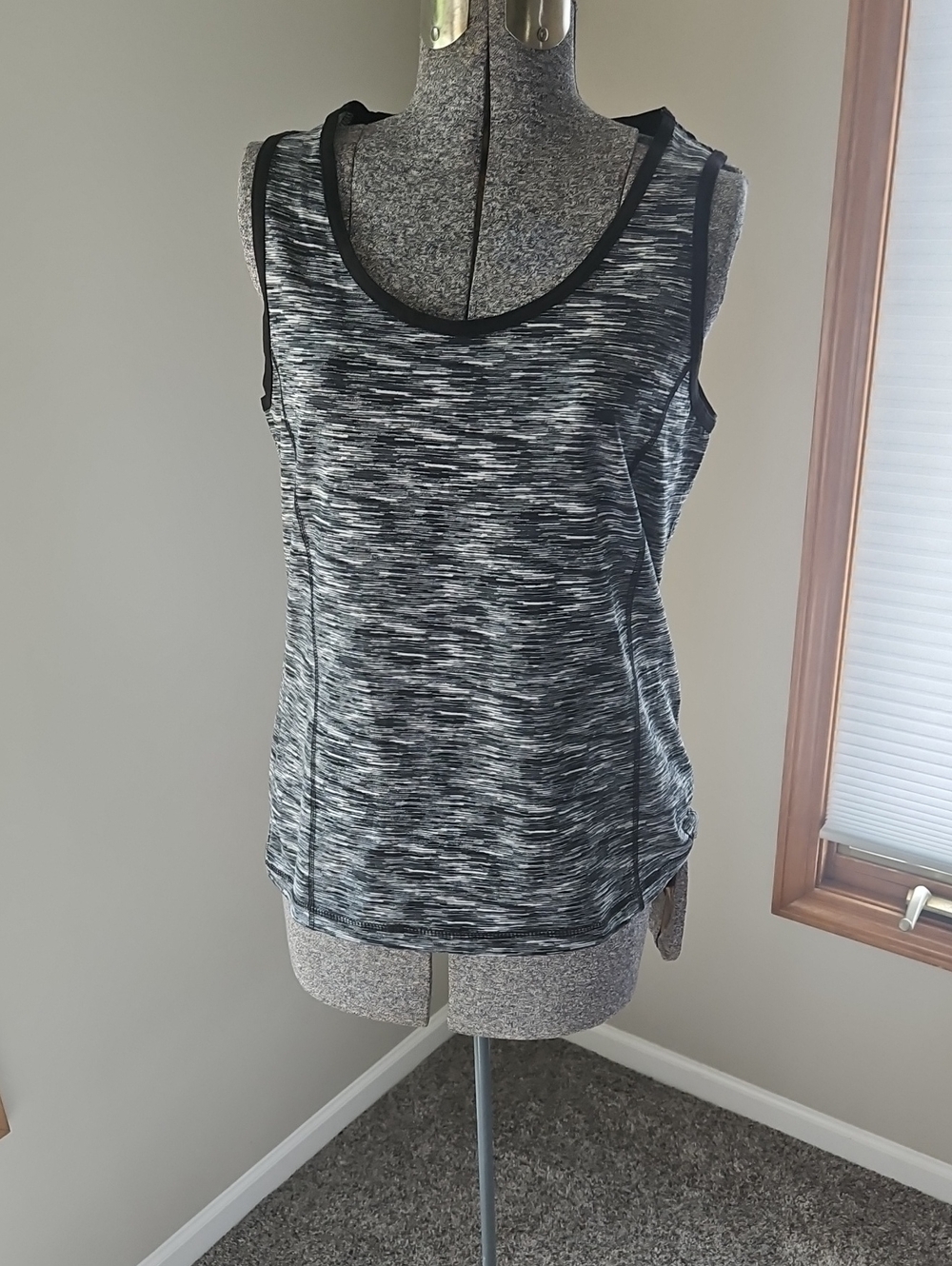 Danskin Now Sleeveless Active Tank